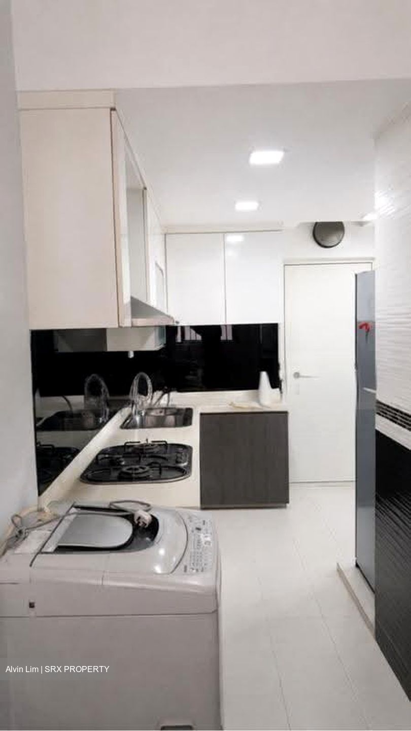 Compass Heights (D19), Apartment #612027171